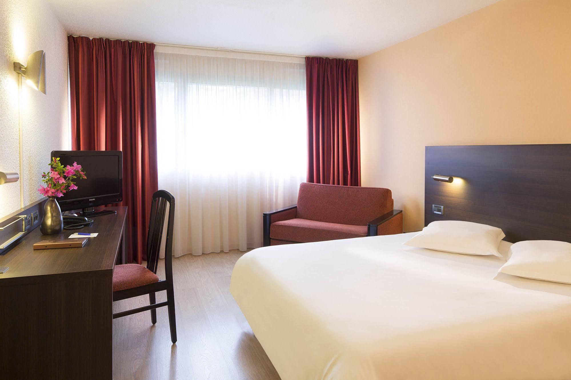 Hotel Oceania Quimper Exteriér fotografie